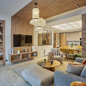 Apartment Coeur Montmartre By Prestige, Paris