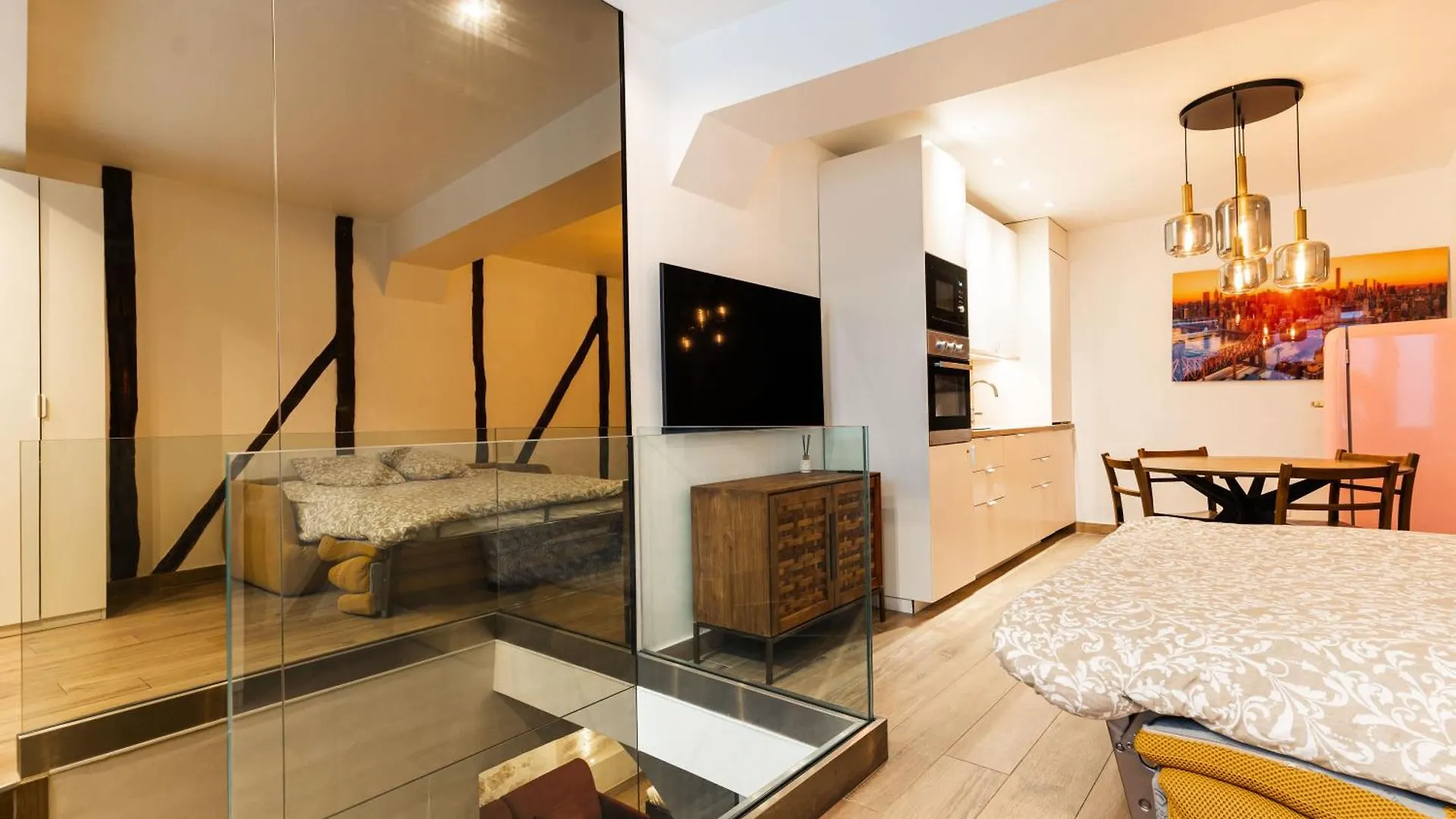 Apartment Loft 1 Bedroom Marais, Notre Dame Ac By Lcc Agency Paris
