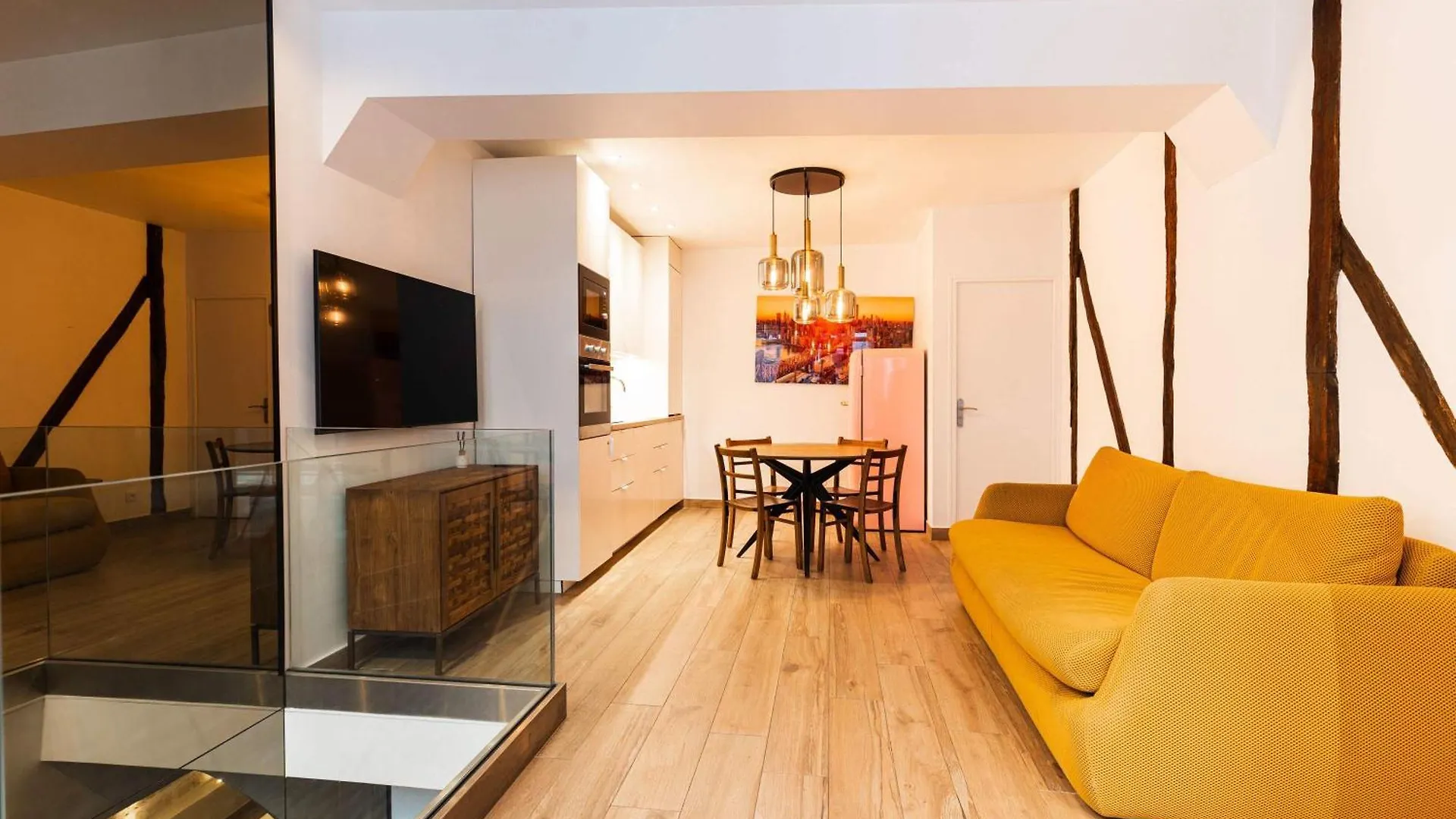 Loft 1 Bedroom Marais, Notre Dame Ac By Lcc Agency location
